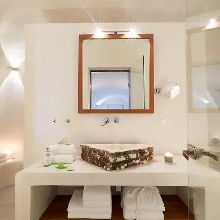 Agiou Mina Santorini Fira (Santorini)