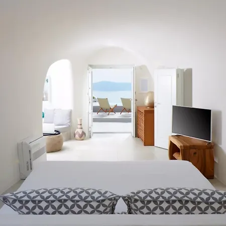 Agiou Mina Santorini